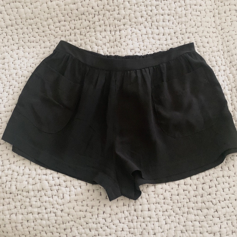 Silk dressy shorts with front pockets by aqua
